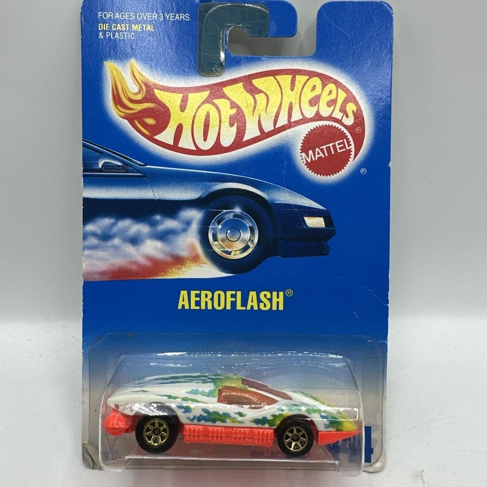 Hot Wheels Aeroflash Collector No. 444 White1991